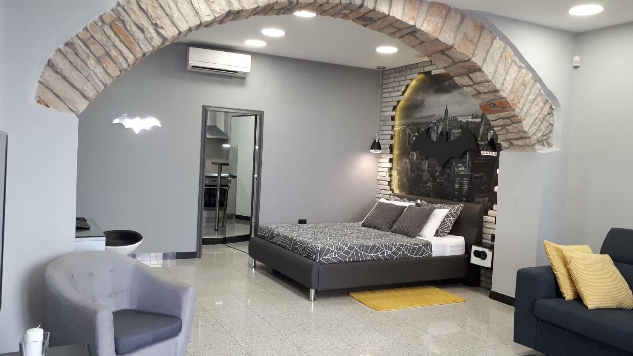 Batcave Pula Exterior foto